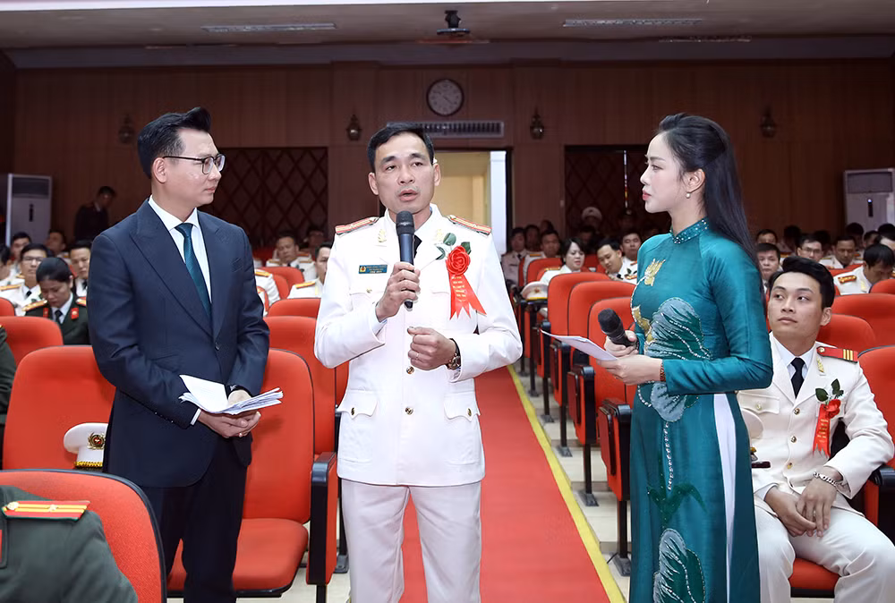 Đòn bẩy để CBCS Cảnh vệ hoàn thành xuất sắc mọi nhiệm vụ -1