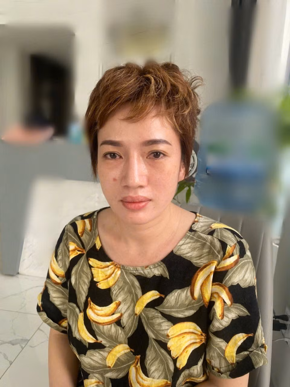 Nổ quen biết với MC nổi tiếng mua 2 triệu khẩu trang với giá “mềm” chiếm đoạt 3 tỷ đồng -0
