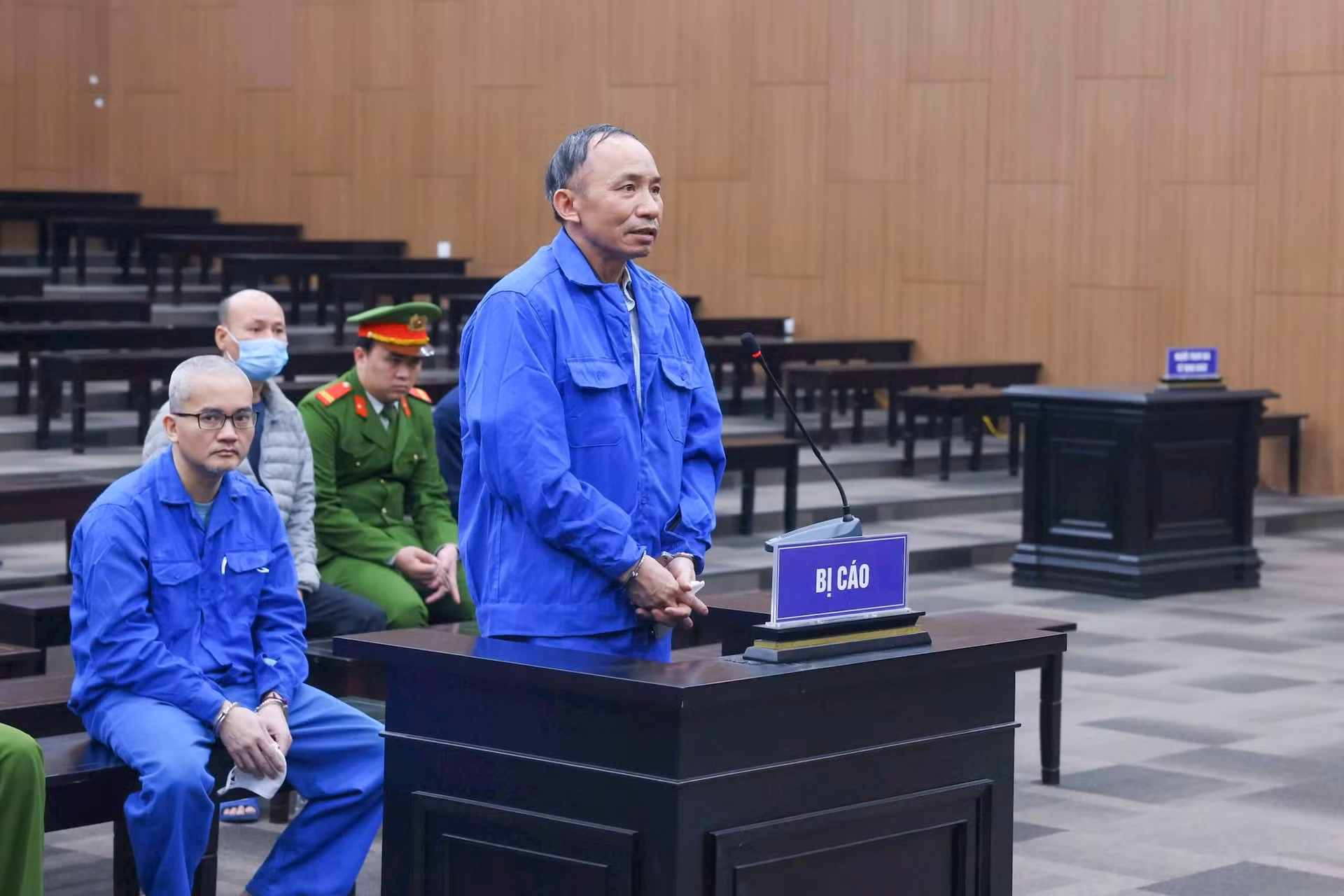 Cựu Giám đốc Trung tâm Ứng cứu khẩn cấp máy tính lĩnh 7 năm tù -0