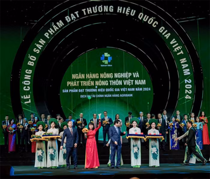 Hành trình 37 năm khẳng định vị thế, vinh danh thương hiệu quốc gia -0