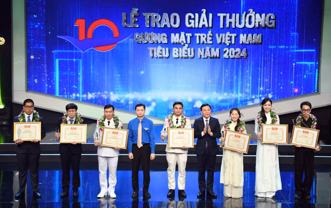 Tuyên dương 10 Gương mặt trẻ Việt Nam tiêu biểu năm 2024 -0
