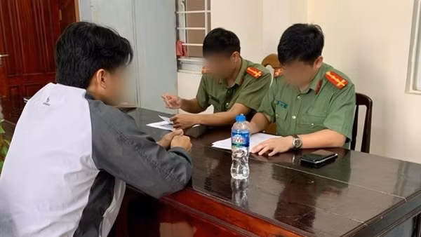 Xử phạt người lập, quản lý nhóm kín “thông tin xa lộ 24/7 BL”