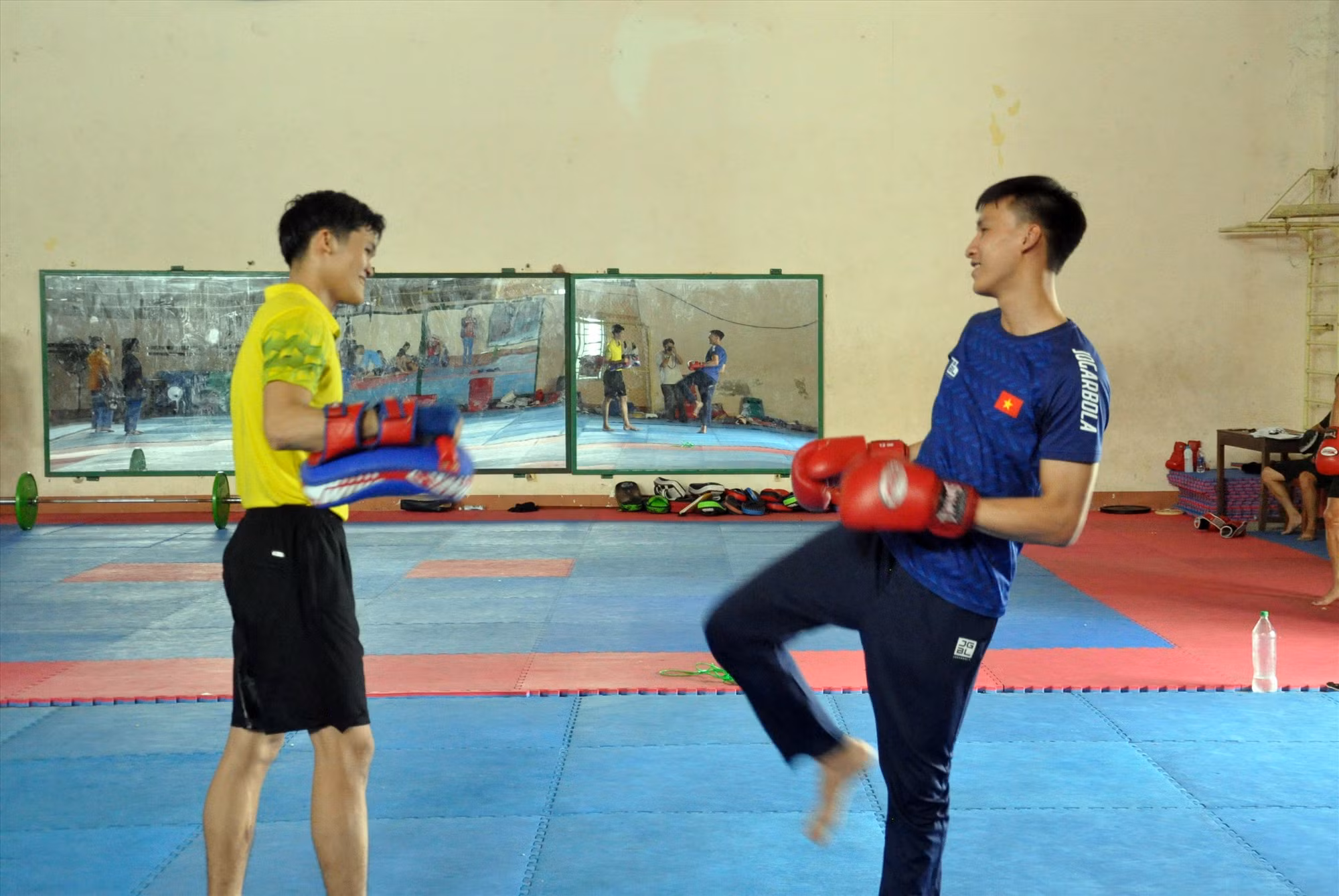 Chuyện cười ra nước mắt của vận động viên thể thao thành tích cao -1