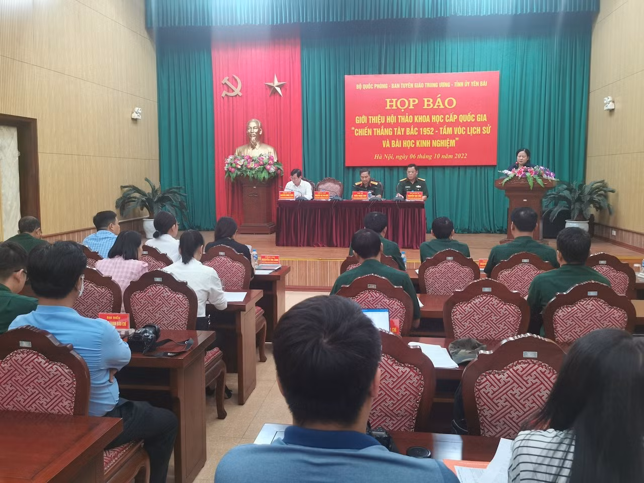 Hội thảo cấp quốc gia nhân kỷ niệm 70 năm Chiến thắng Tây Bắc được tổ chức tại Yên Bái -0