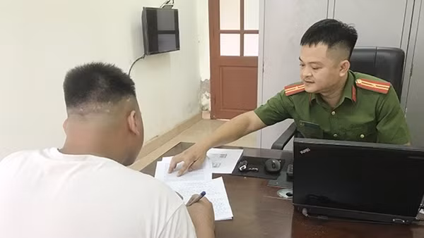 Trần tình của một nạn nhân bị lừa "việc nhẹ lương cao"