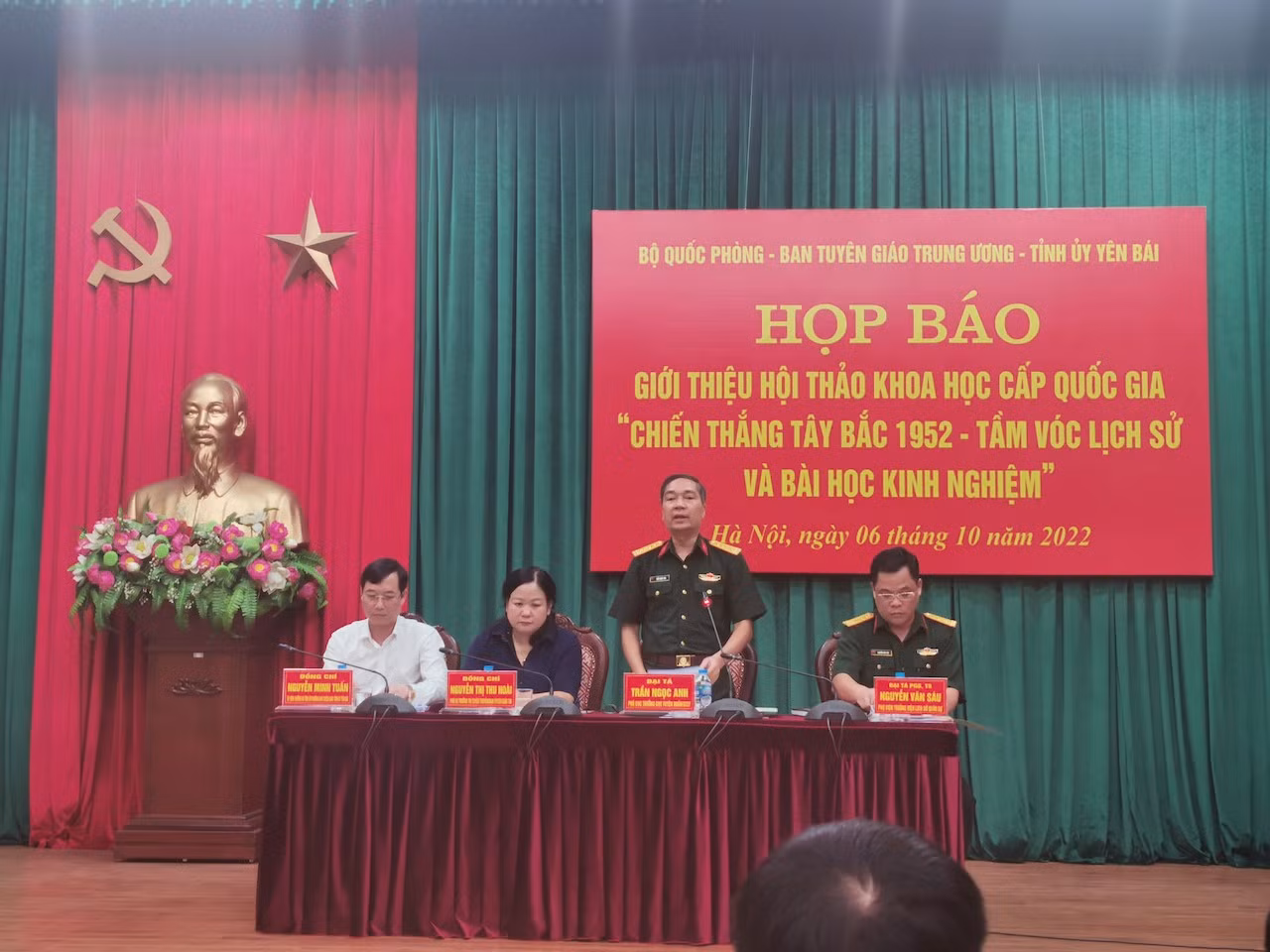 Hội thảo cấp quốc gia nhân kỷ niệm 70 năm Chiến thắng Tây Bắc được tổ chức tại Yên Bái -0