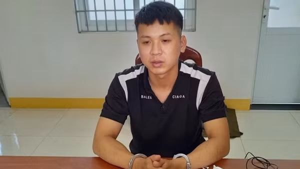 Bắt khẩn cấp nam thanh niên vờ mua vàng rồi cướp vàng bỏ chạy