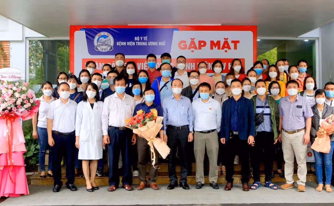 Tiếp tục điều động 40 y, bác sĩ vào TP Hồ Chí Minh hỗ trợ chống dịch -0
