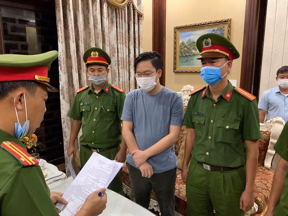 Thêm hàng trăm bị hại gửi đơn tố cáo Tập đoàn bất động sản Khải Tín lừa đảo -0