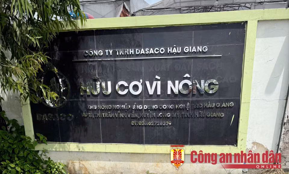 Bắt quả tang công ty sản xuất đất sạch tiếp nhận chất thải công nghiệp gây ô nhiễm môi trường -0