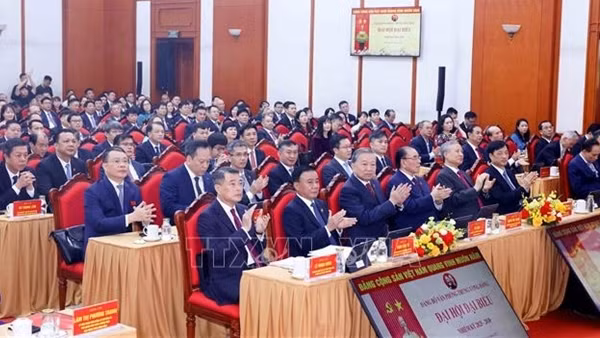 Tổng Bí thư Tô Lâm dự Đại hội đại biểu Đảng bộ Văn phòng Trung ương Đảng nhiệm kỳ 2025-2030