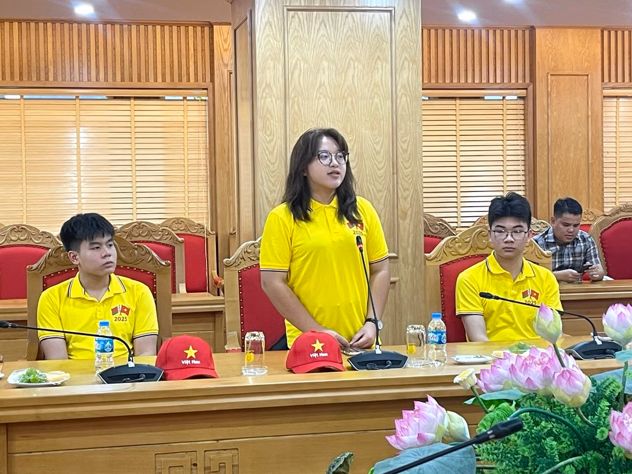 Bộ Công an tổ chức đoàn con thương binh CAND đi tham quan, nghỉ dưỡng tại Belarus -0