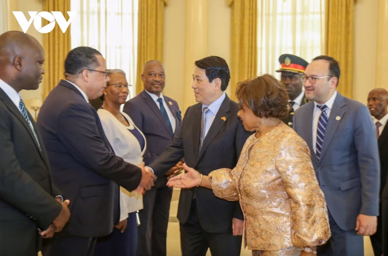 Chủ tịch nước Lương Cường phát biểu chính sách tại Quốc hội Angola -0