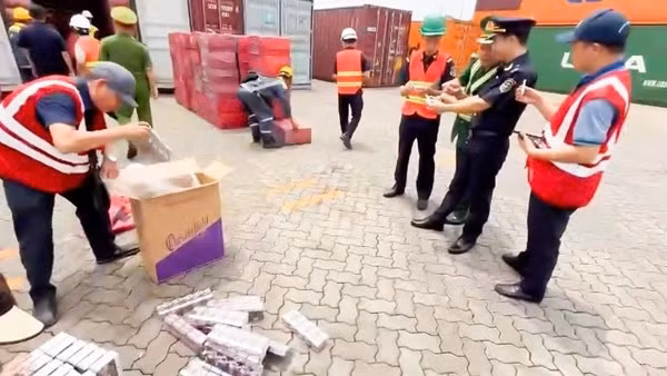 Khởi tố hàng loạt vụ buôn lậu thuốc lá "khủng", trị giá hàng chục tỷ đồng