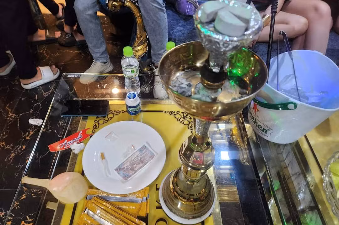 Phát hiện ma túy tại cơ sở karaoke lớn nhất nhì Phú Quốc -0