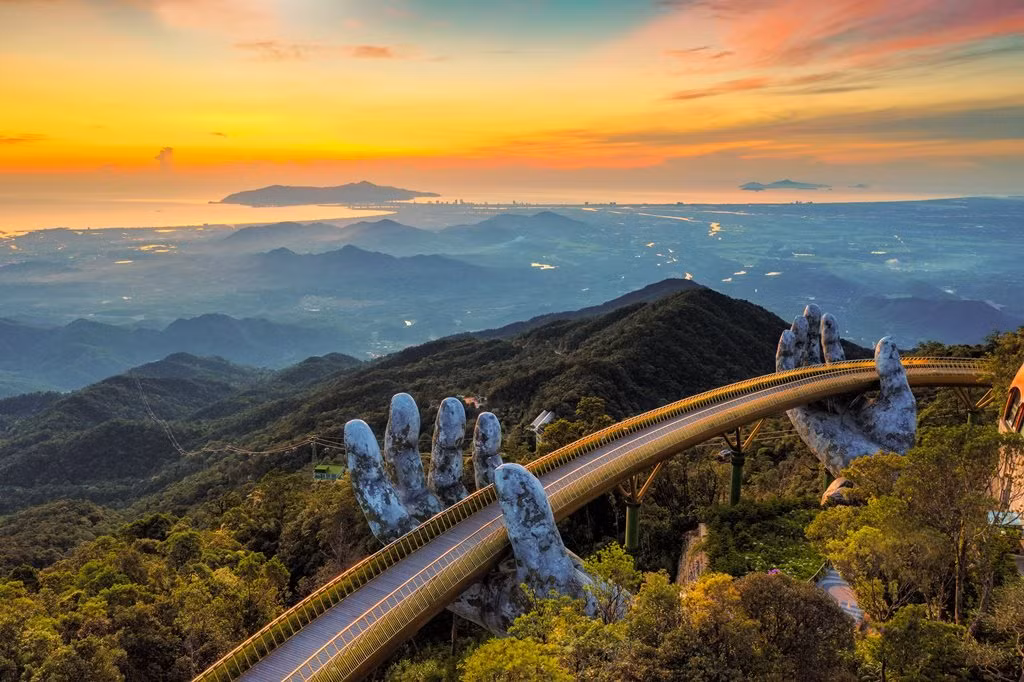 Đà Nẵng: Nhiều hoạt động, khu du lịch nổi tiếng nhộn nhịp mở cửa đón du khách trở lại -0