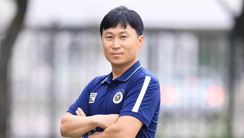 Hà Nội FC có lao đao khi đột ngột sa thải HLV trưởng? -0