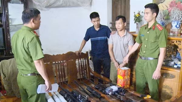 Mua 2 bao tải đạn chì và phụ kiện súng hơi để bán kiếm lời ảnh 3