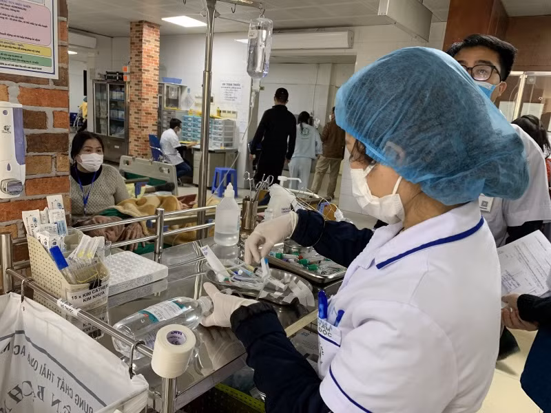 Hà Nội: Khắc phục tình trạng thiếu thuốc, trang thiết bị, vật tư y tế phục vụ khám, chữa bệnh -0