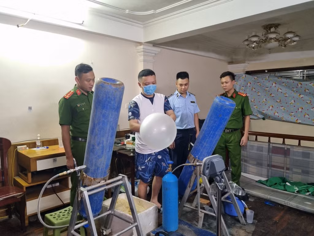Triệt phá cơ sở san, chiết khí N20 số lượng lớn -0