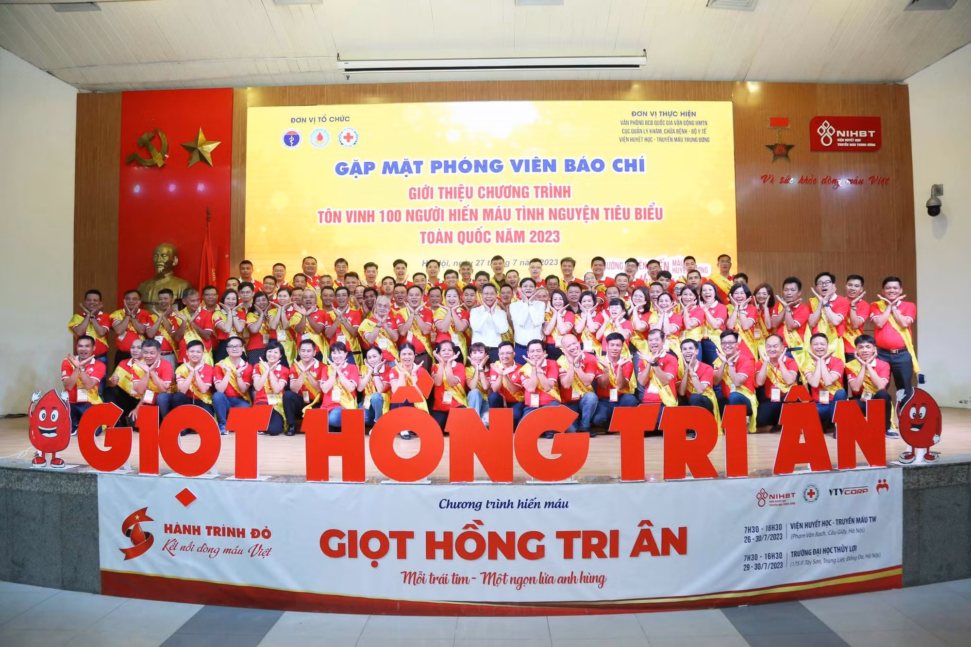 Tôn vinh 100 người hiến máu tiêu biểu toàn quốc 2023 -0