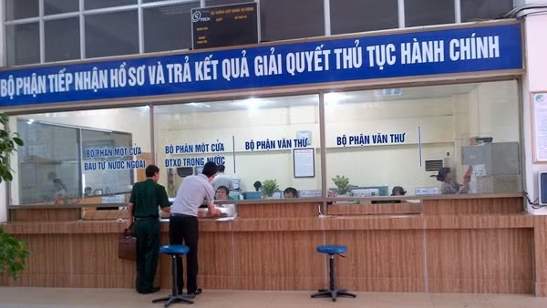 Cán bộ một cửa tự thu gần 1,5 tỷ đồng tiền thuế đất rồi chiếm đoạt