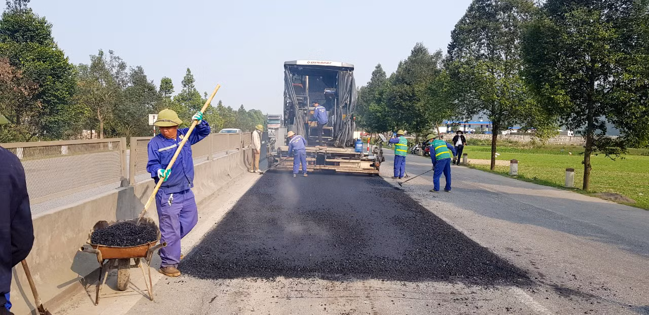 Quốc lộ 1A đoạn qua Hà Tĩnh lại hư hỏng nghiêm trọng, Cienco4 phải xử lý xong trước 15/9 -0