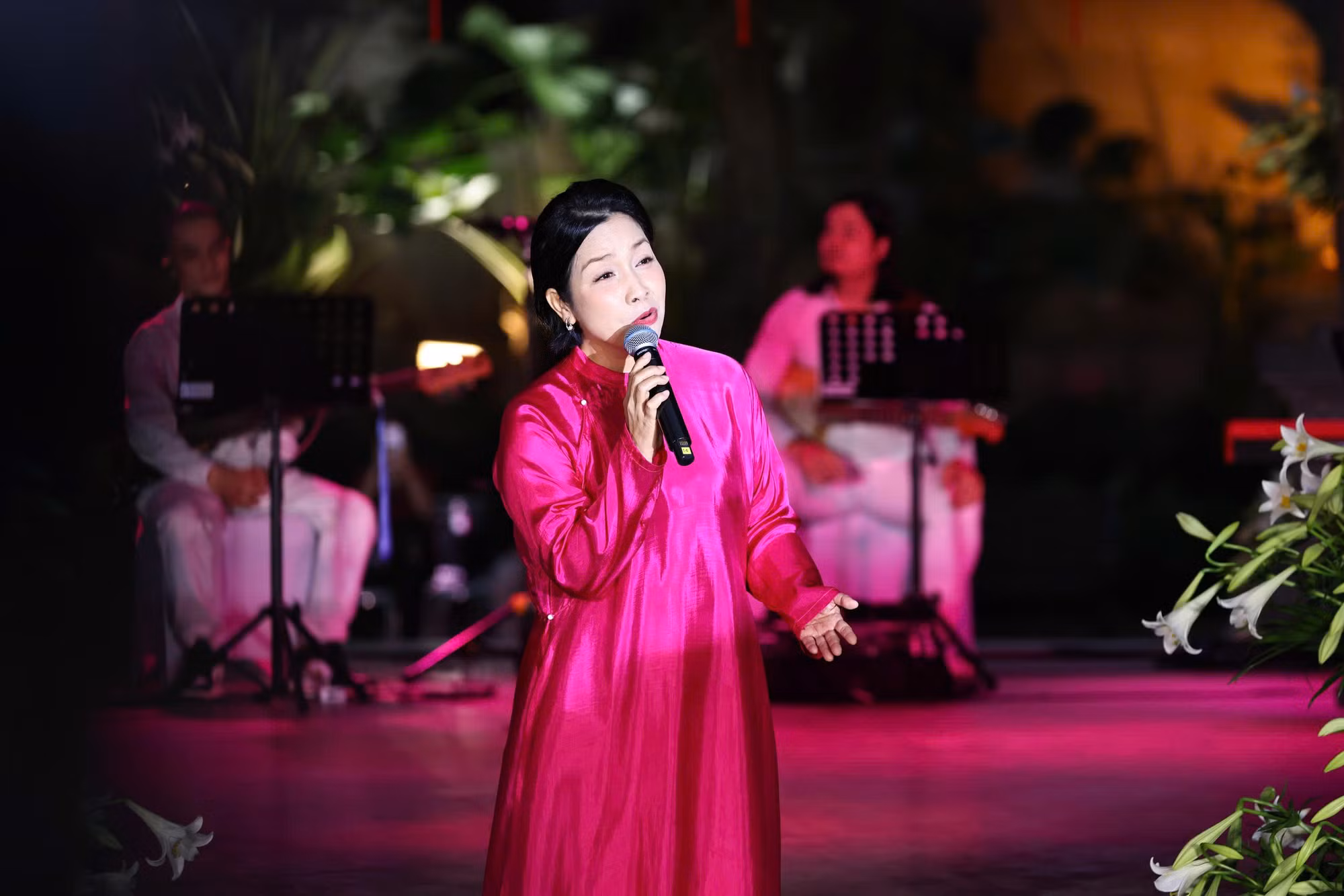 Ấn tượng cuối tuần khó quên với live concert “Hà Nội bình yên” -0
