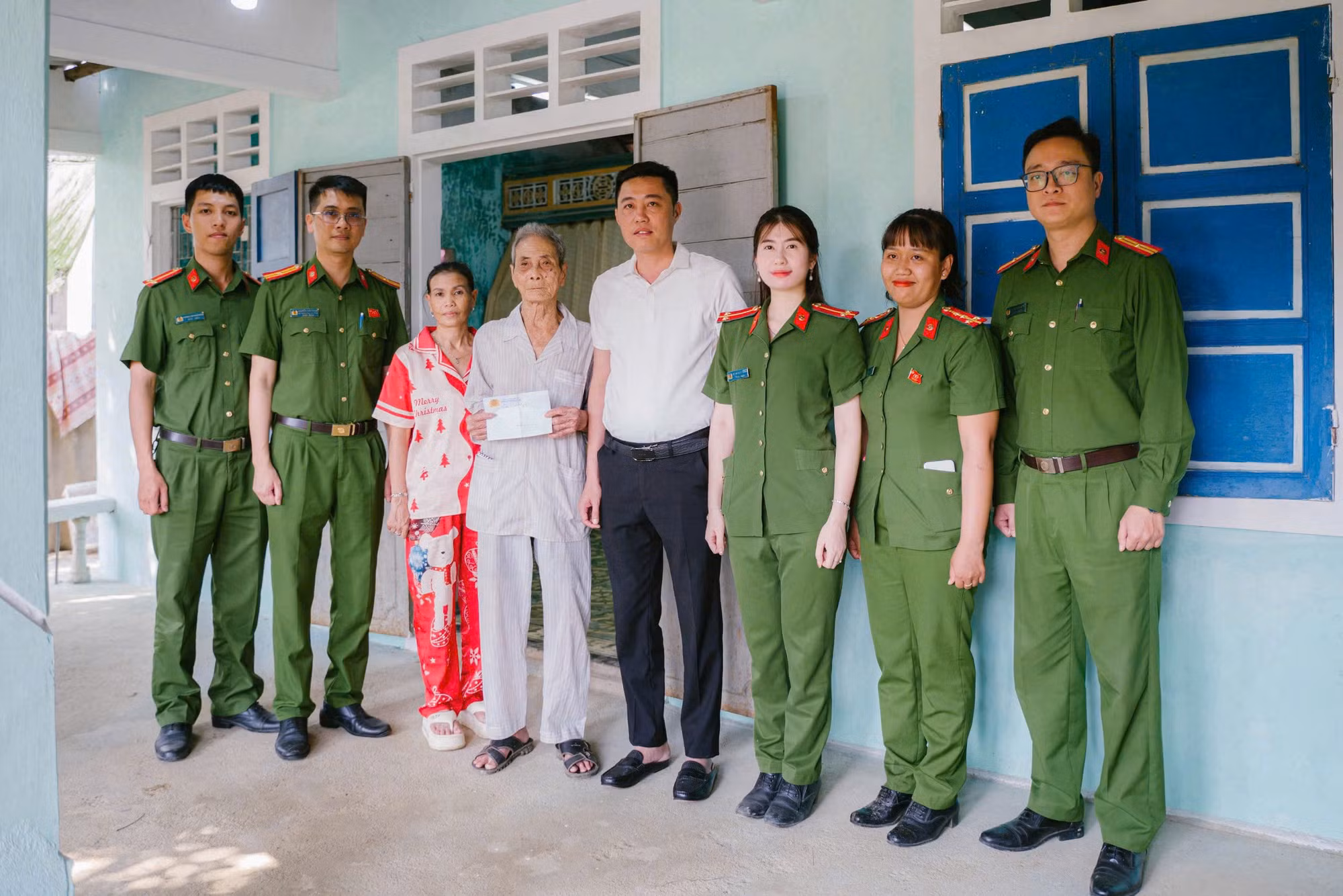 Công an cấp xã ở Huế bám địa bàn cơ sở, thực hiện ấn tượng “Ba nhất” -0