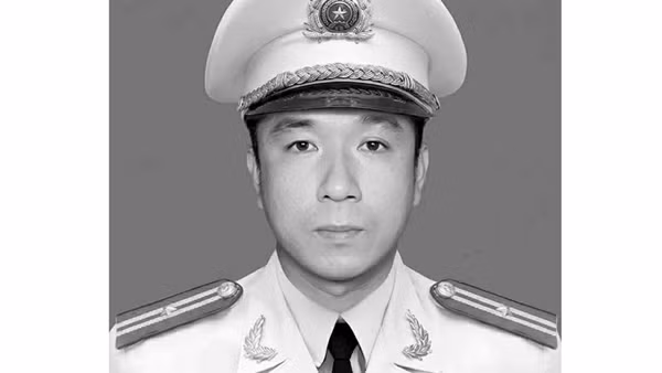 Truy thăng cấp bậc hàm Thiếu tá đối với đồng chí Nguyễn Xuân Hải