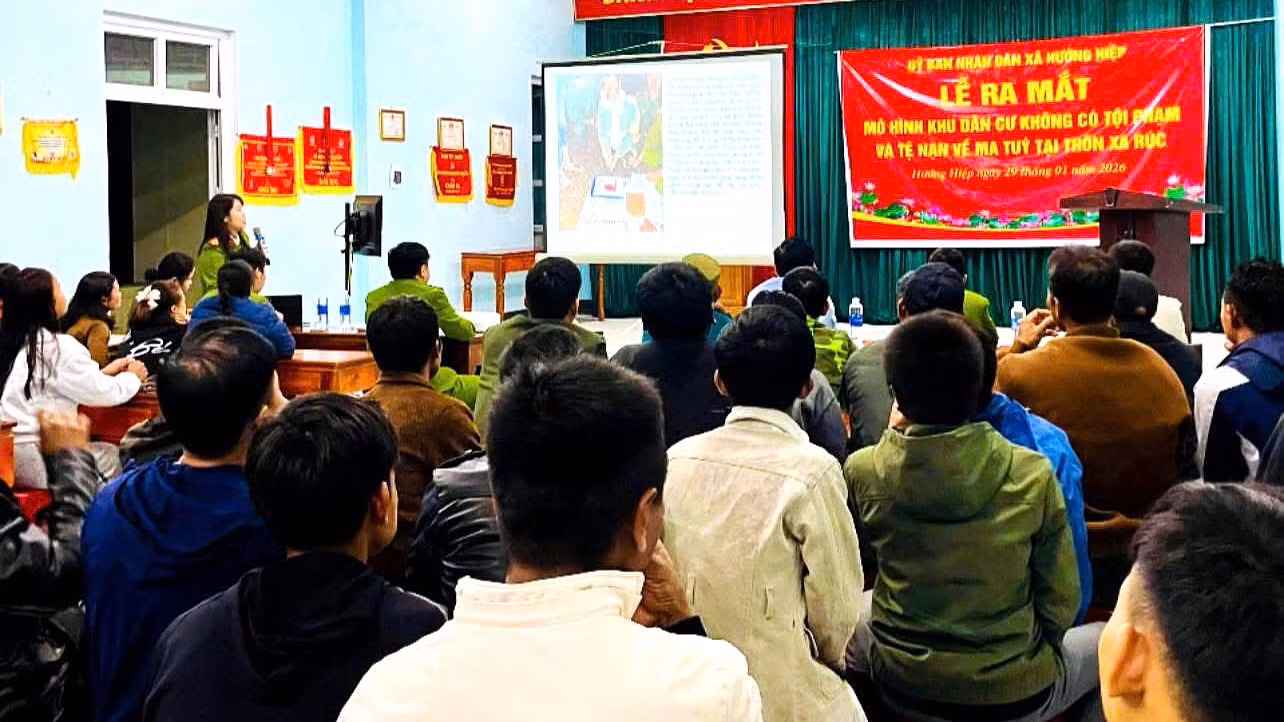 Nữ Đại úy “Ba nhất” của bản làng vùng cao Quảng Trị -0