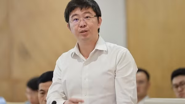 Thứ trưởng Bùi Hoàng Phương được phân công là người phát ngôn Bộ Thông tin và Truyền thông