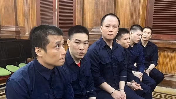 Giám đốc công ty thu hồi nợ cho người tạt sơn quán lẩu cá kèo lãnh án 13 năm tù