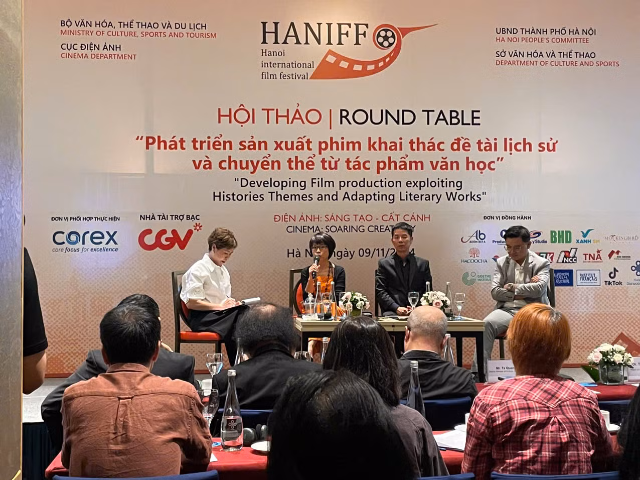 Vì sao khó phát triển sản xuất phim về đề tài lịch sử -0