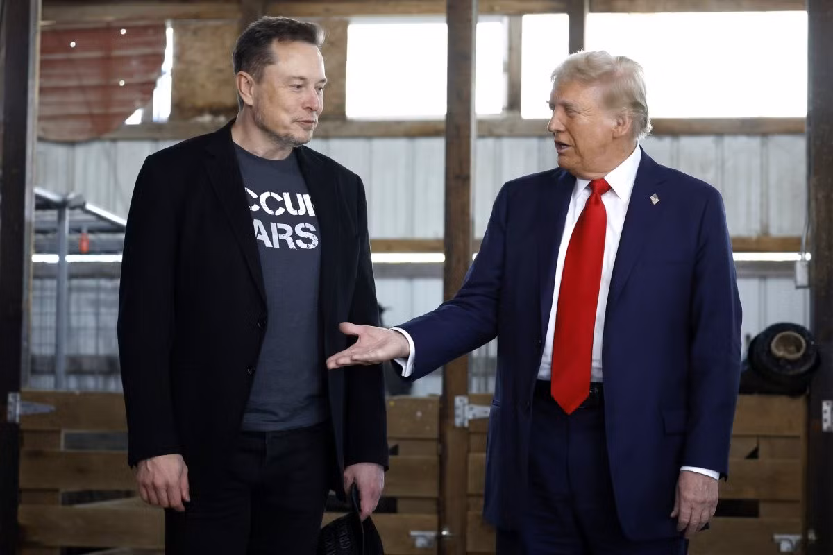 Nhân tố đặc biệt xuất hiện trong cuộc điện đàm Trump-Zelensky -0