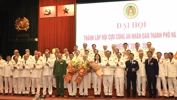 Đại hội thành lập Hội Cựu CAND TP Hà Nội