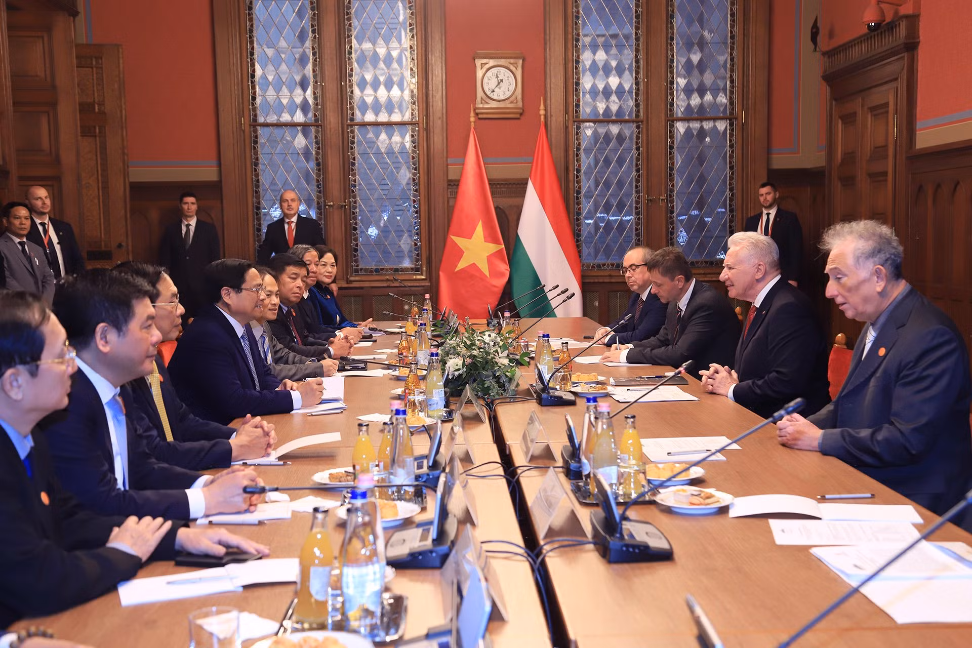 Thủ tướng Chính phủ Phạm Minh Chính hội kiến Phó Chủ tịch Quốc hội Hungary -1