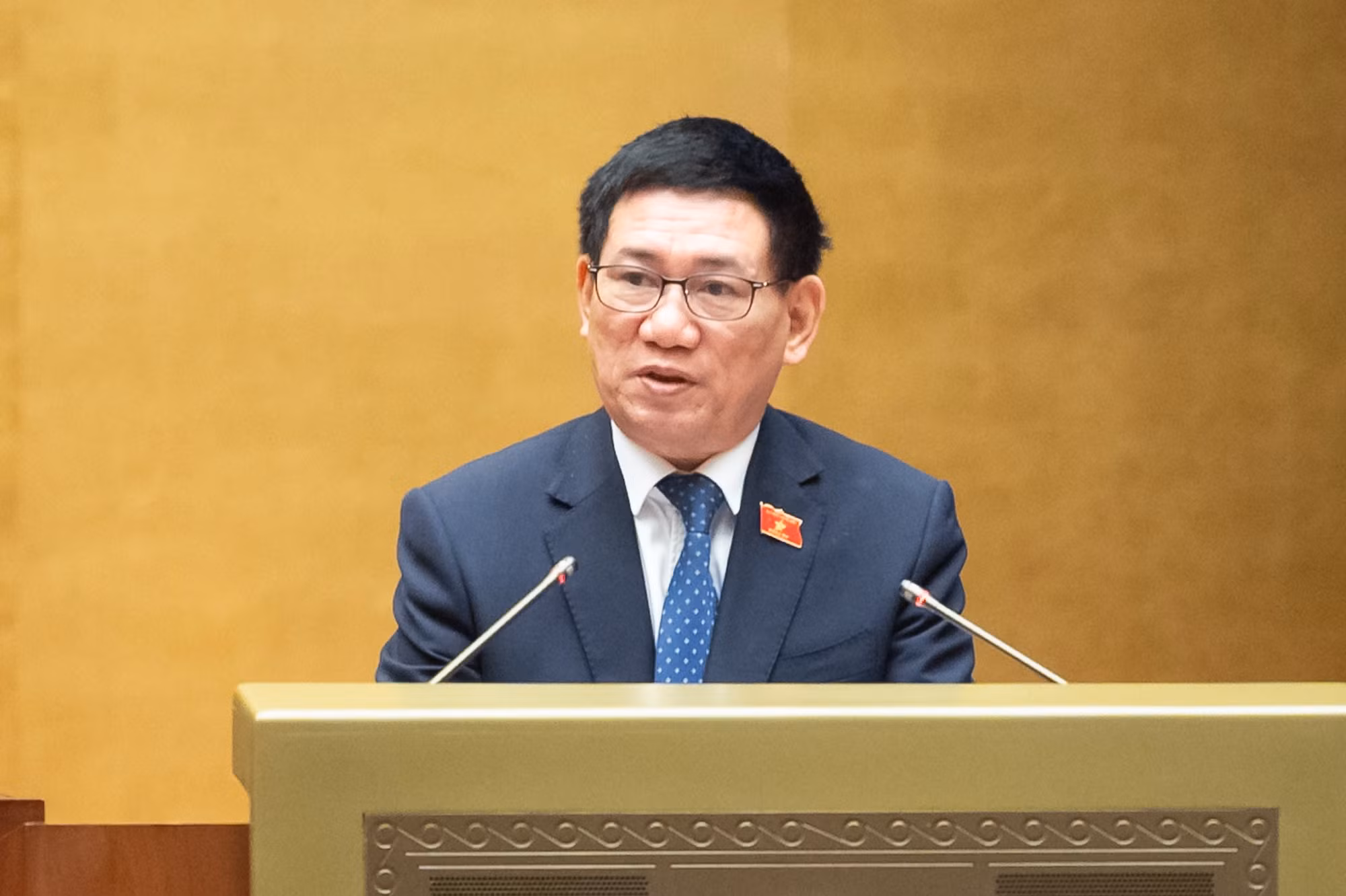 Đề xuất phân bổ hơn 2.526 tỷ đồng để EVN cấp điện cho Côn Đảo -0