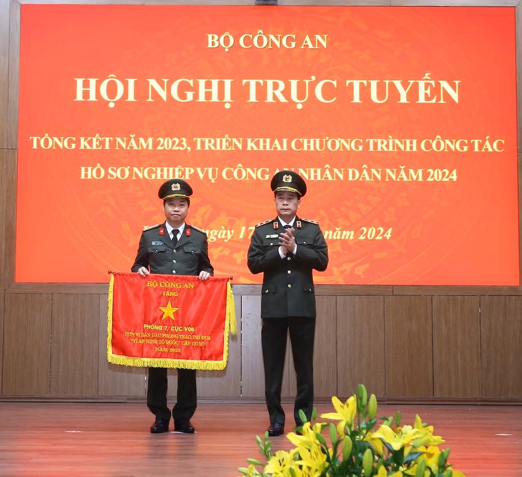 xây dựng -0