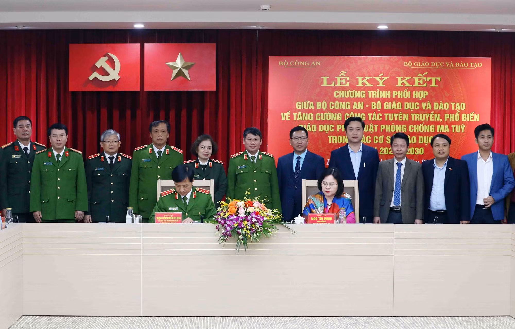 Bộ Công an và Bộ Giáo dục và Đào tạo ký kết phối hợp về giáo dục pháp luật phòng, chống ma tuý -0