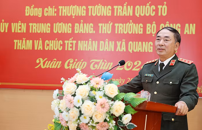 Thứ trưởng&nbsp;Trần Quốc Tỏ thăm và chúc tết Đảng bộ, chính quyền và nhân dân xã Quang Thiện,&nbsp;tỉnh Ninh Bình -1