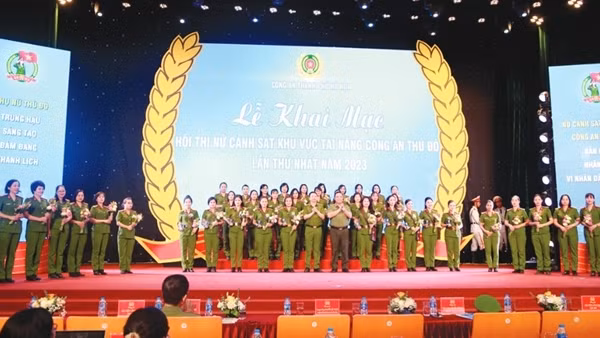Lực lượng Cảnh sát QLHC về TTXH Công an Thủ đô tiên phong, hiệu quả trong triển khai Đề án 06