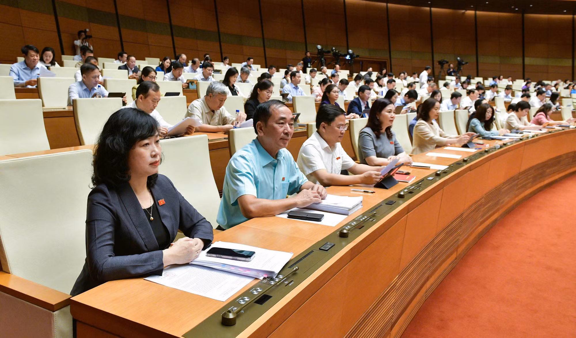 đai biểu.jpg -1