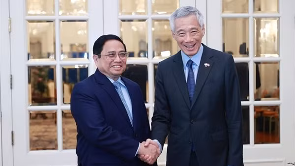 Việt Nam-Singapore tăng cường tin cậy chính trị, hợp tác kinh tế