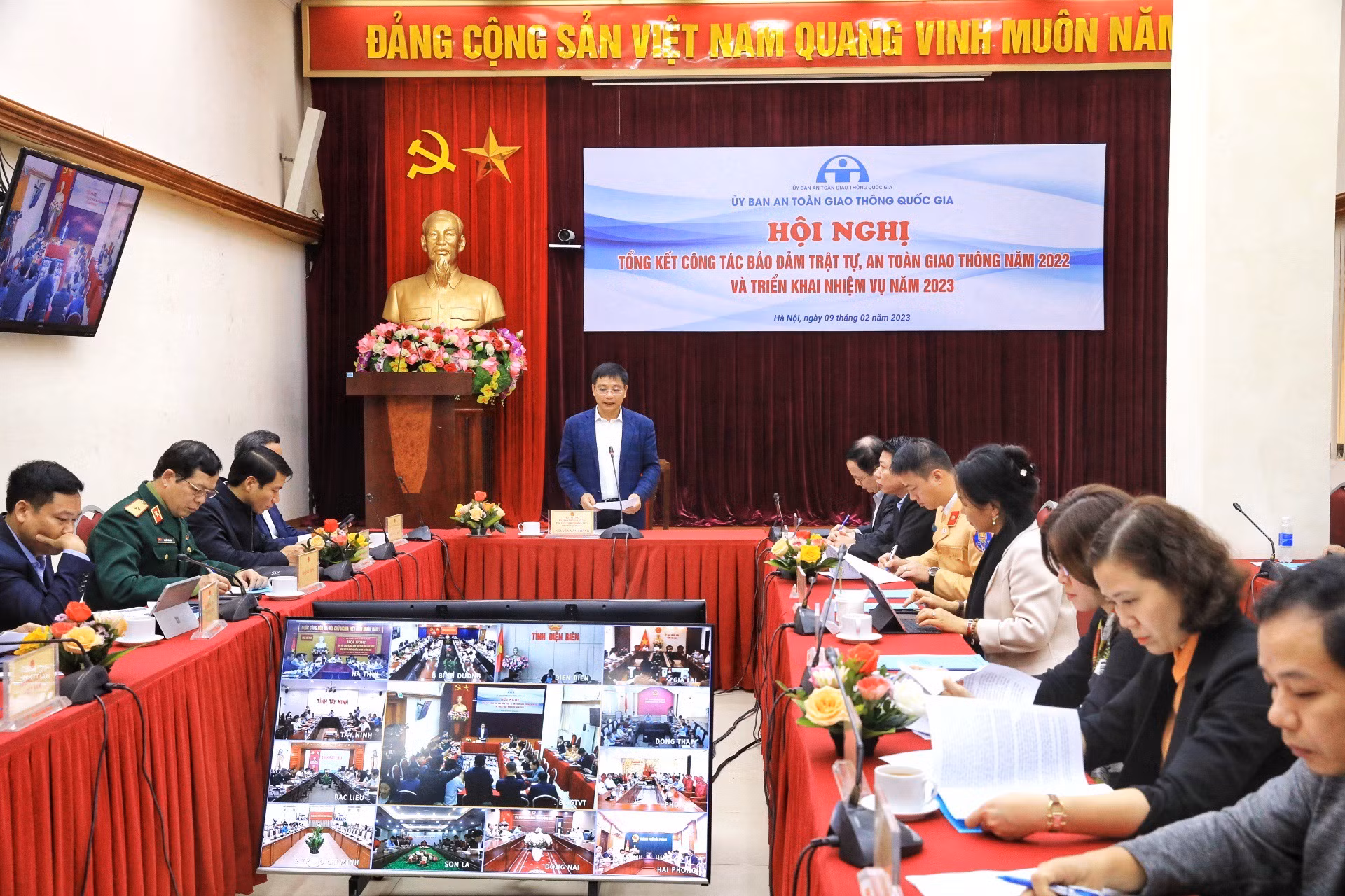 Bộ trưởng GTVT: Lỗi sai không chỉ thuộc về Cục Đăng kiểm -0