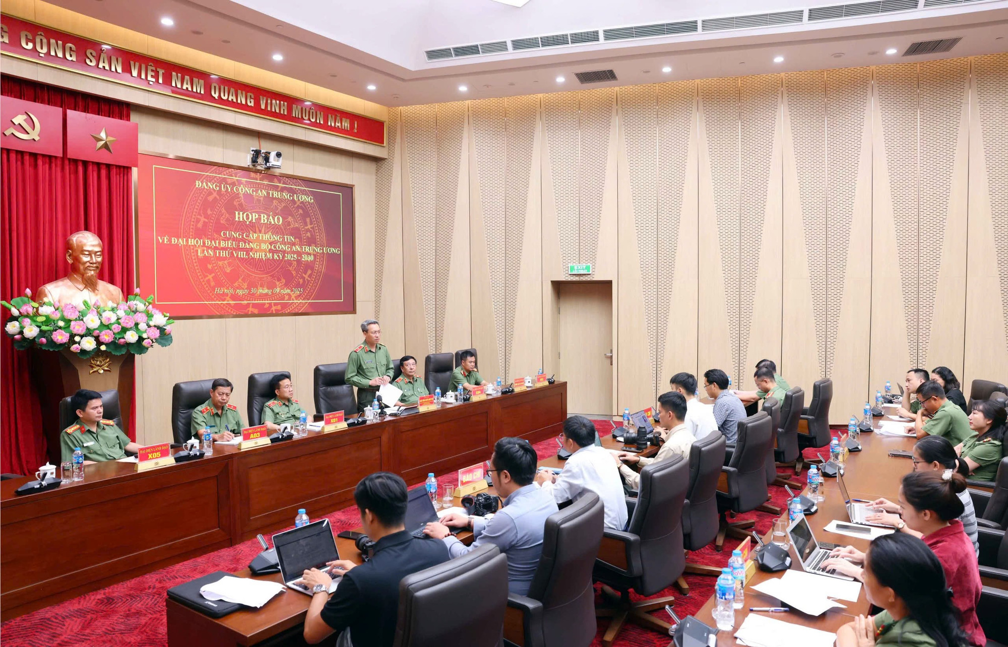 Văn kiện Đại hội Đảng bộ Công an Trung ương sẽ ngắn gọn, giảm hàn lâm, có tính chiến đấu cao -0