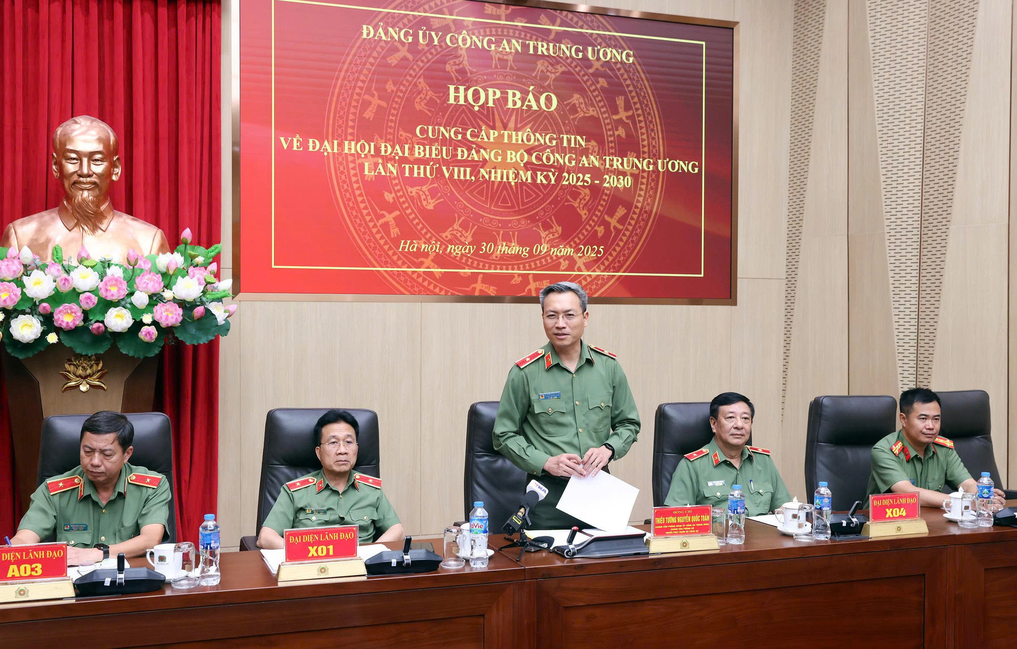 Đại hội đại biểu Đảng bộ Công an Trung ương lần thứ VIII diễn ra từ ngày 3-5/10/2025 -0