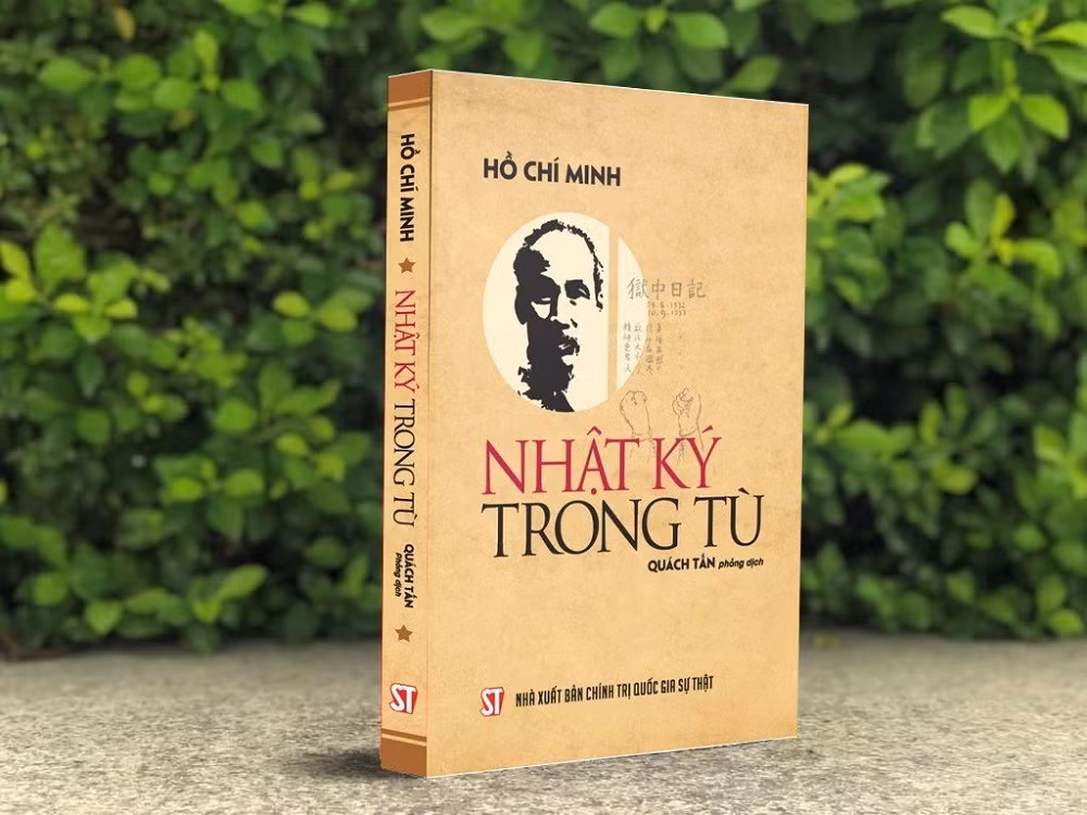 Giới thiệu cuốn sách “Nhật ký trong tù” qua bản dịch của Quách Tấn -0