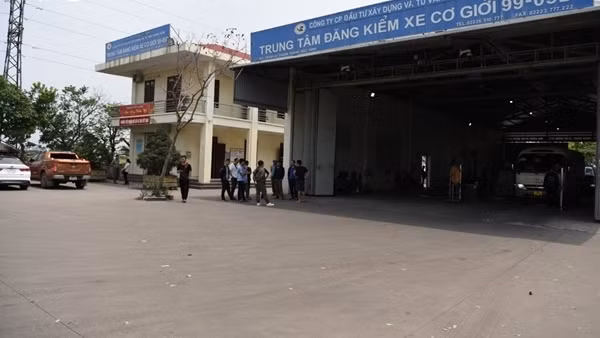 Giám đốc Trung tâm đăng kiểm xe cơ giới ở Bắc Ninh nhận hối lộ tiền tỷ