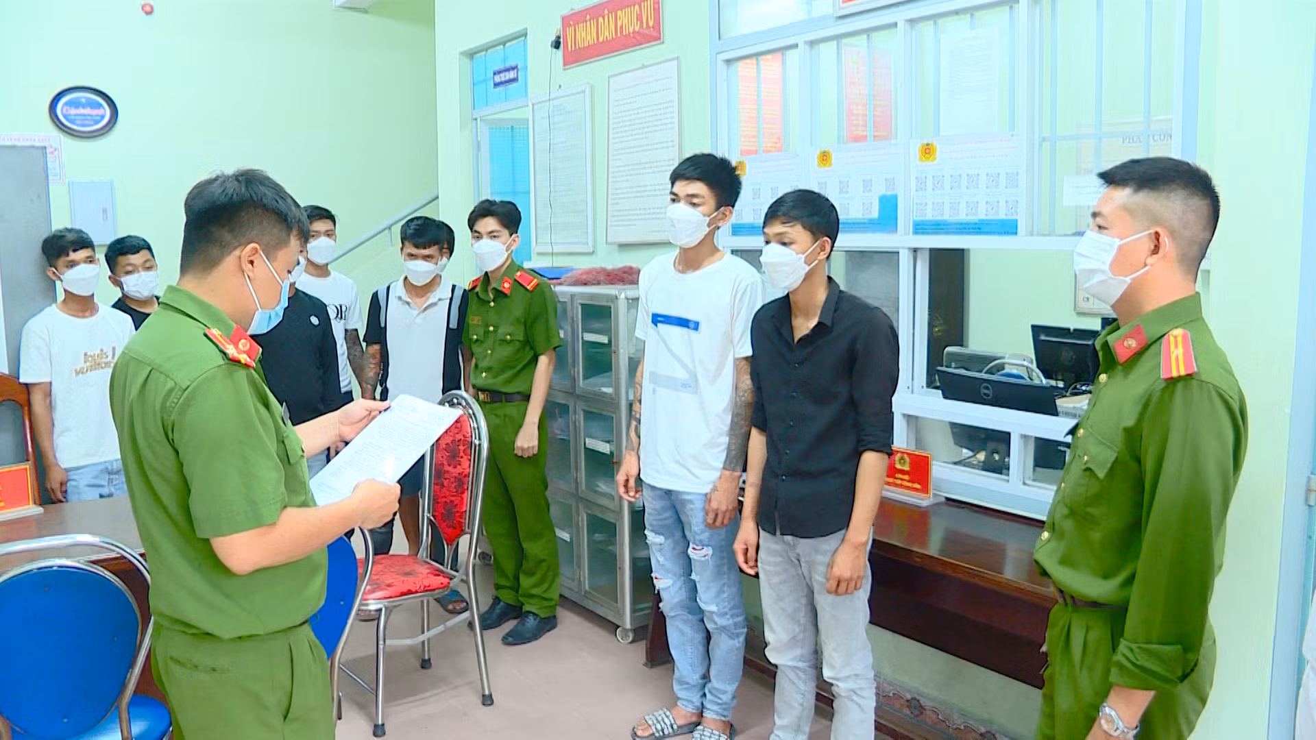 Khởi tố, tạm giam 9 bị can trong vụ nổ súng ở Khánh Hòa khiến 2 người thương vong -0